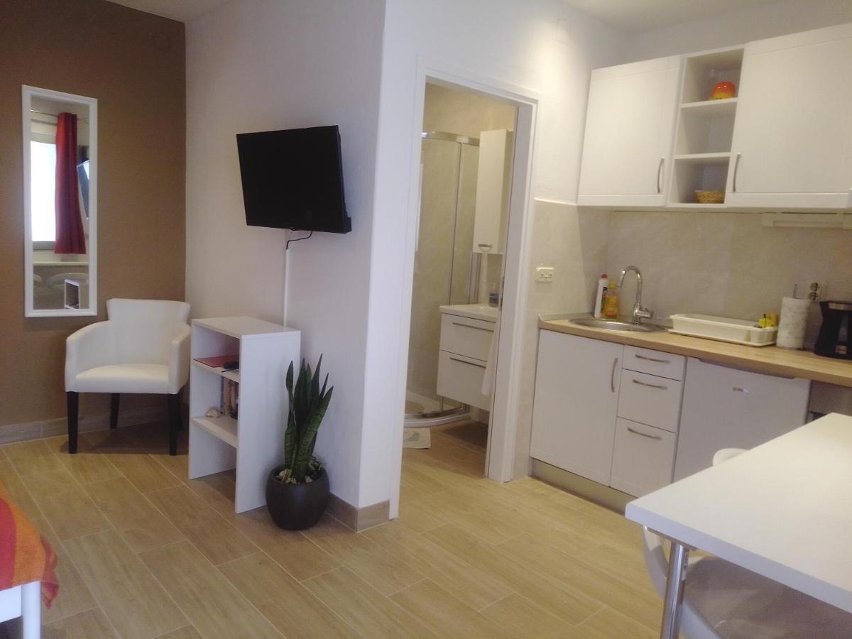 Haracic Apartment