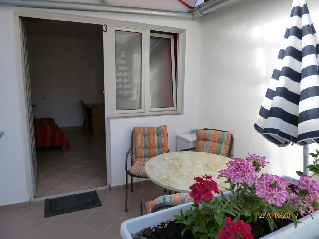 Apartment Haracic *